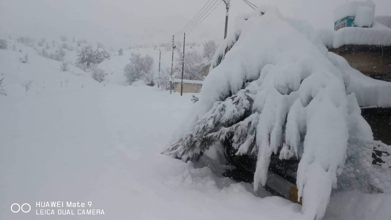  بەفربارین چەند ناوچەیەكی ھەرێمی كوردستانی گرتەوە